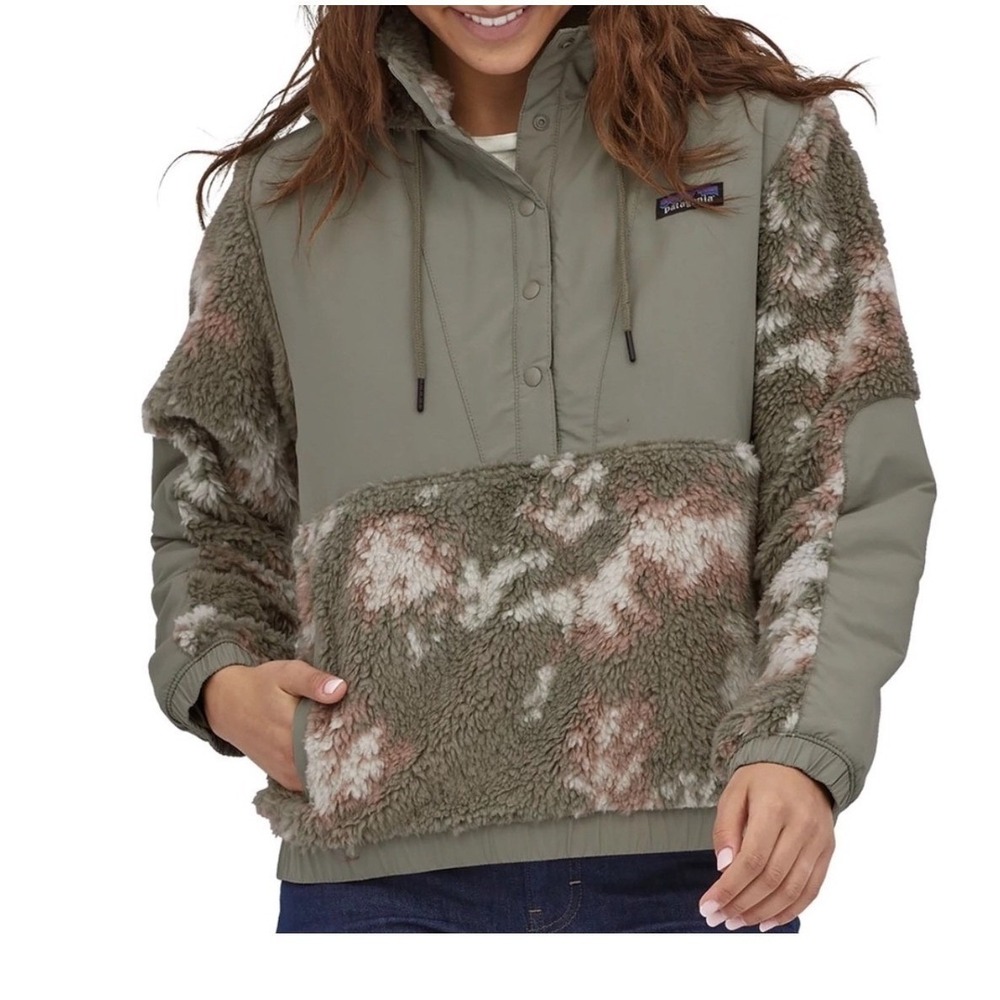 Patagonia Olive Green Camo Sherpa Ski Pullover